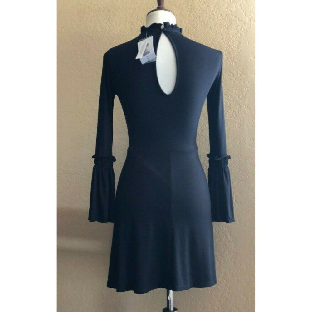 TOPSHOP Womens Black Fluted Ribbed Jersey Skater Dress Size 2 US NGB - Picture 3 of 12